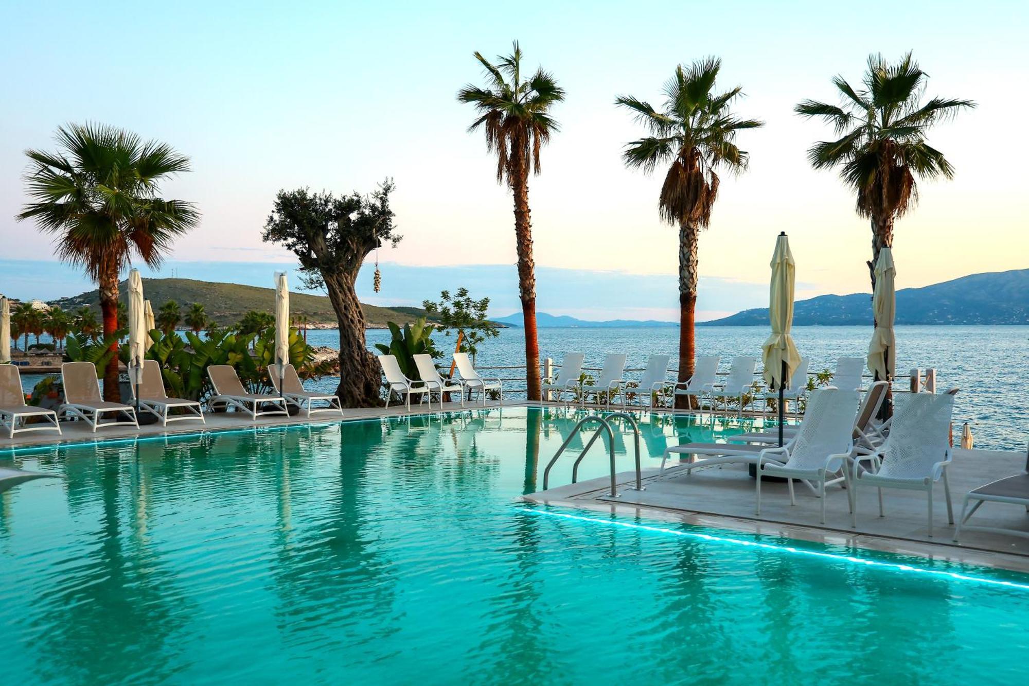 Joelle Premium Hotel Sarandë Eksteriør billede